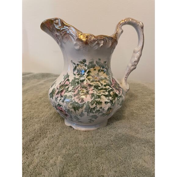 Vintage Ornate Vase-The Wheeling Pottery Co. - Picture 3 of 6